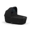 CYBEX PRIAM/e-PRIAM LUX Babywanne Onyx Black Conscious Collection -Cybex Geschäft cyb 21 int excl us y315 priam luxcarrycot dpbl.tif screen hd